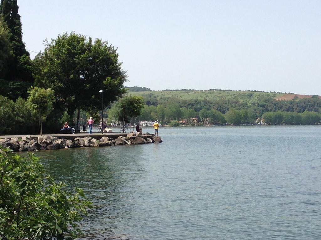 La Casa sul Lago Anguillara Sabazia Habitación foto